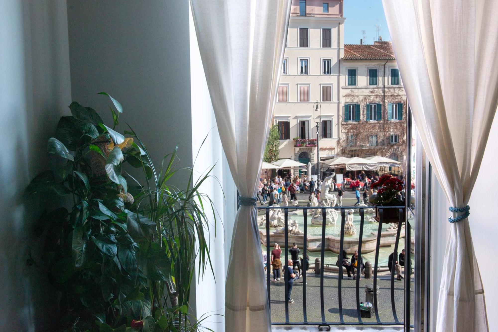 Navona Charming Balcony Appartement Rome Buitenkant foto
